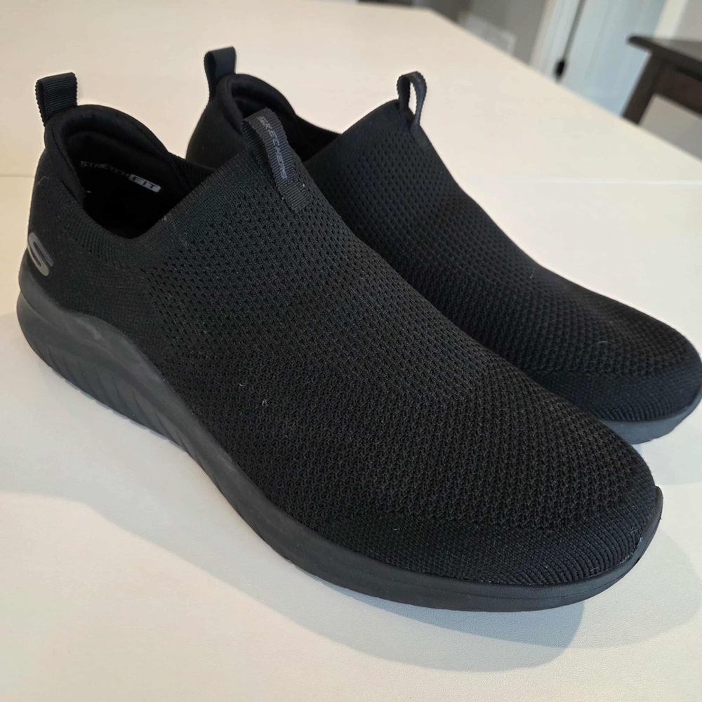 Men's Skechers Ultra Flex 2.0 Trainers Size 11 Black Memory foam stretch fit